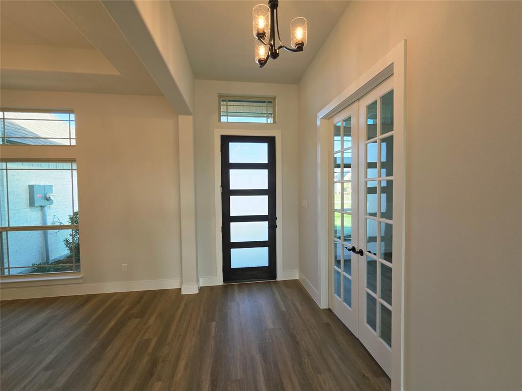 6850 Hayes Road, Midlothian, TX 76065