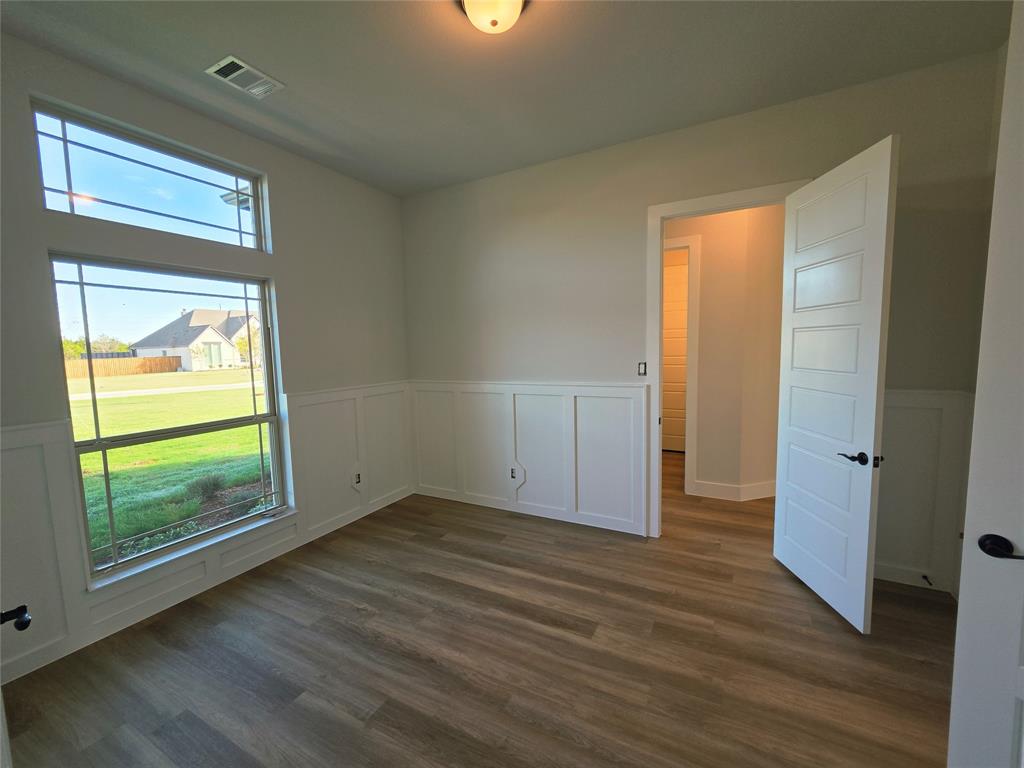 6850 Hayes Road, Midlothian, TX 76065