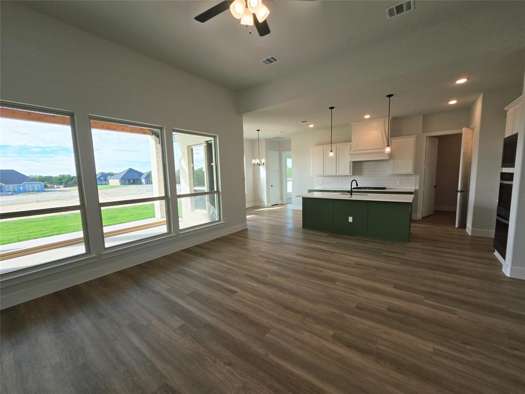 6850 Hayes Road, Midlothian, TX 76065
