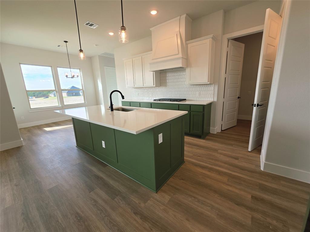 6850 Hayes Road, Midlothian, TX 76065