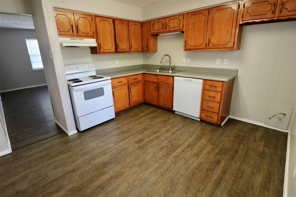 2490 Beverly Drive, Paris, TX 74560