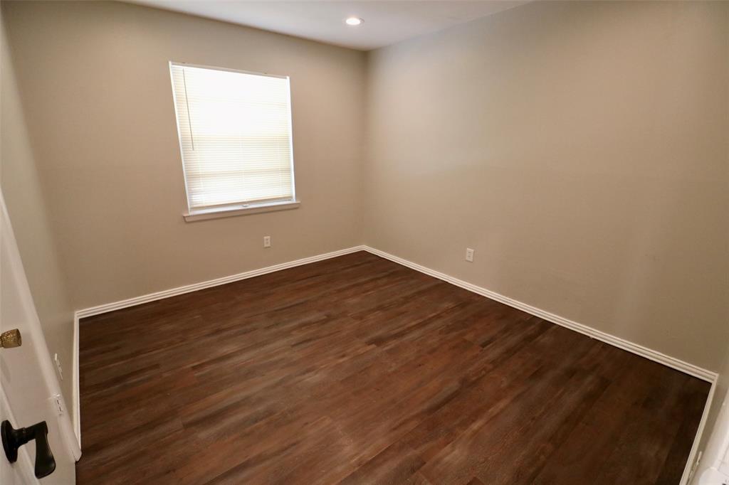 2490 Beverly Drive, Paris, TX 74560