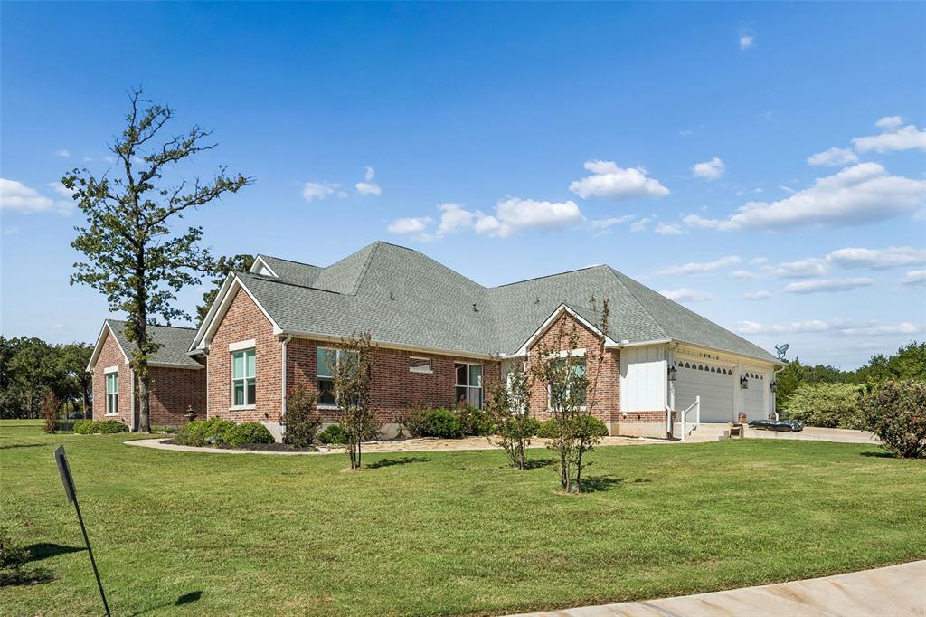 18076 Country Club Drive, Kemp, TX 75143