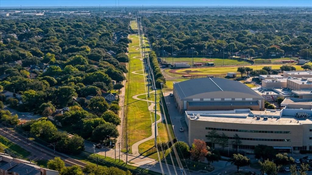 7738 Lemmonwood Drive, Dallas, TX 75231