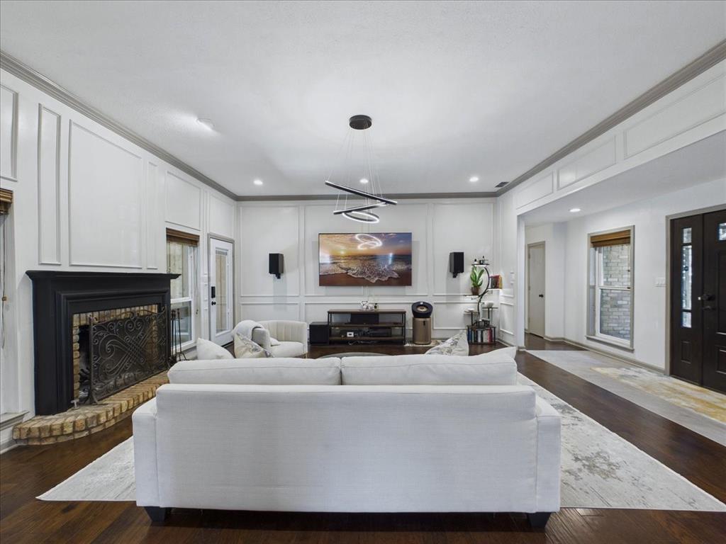 7738 Lemmonwood Drive, Dallas, TX 75231 7738 Lemmonwood Drive, Dallas, TX 75231
