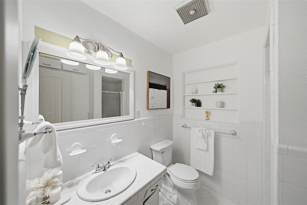 9216 Sorrento Street, Dallas, TX 75228