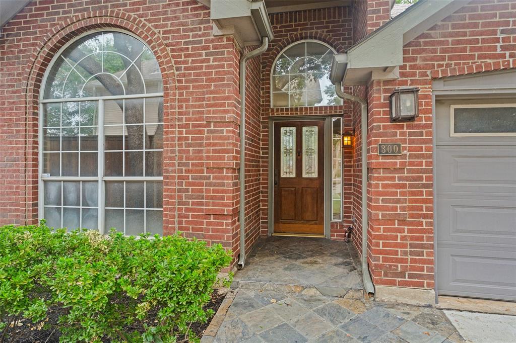 300 Black Rock Court, Irving, TX 75063 300 Black Rock Court, Irving, TX 75063