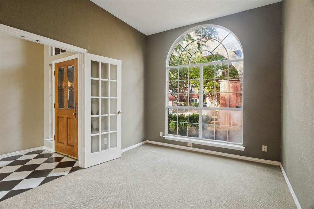 300 Black Rock Court, Irving, TX 75063 300 Black Rock Court, Irving, TX 75063