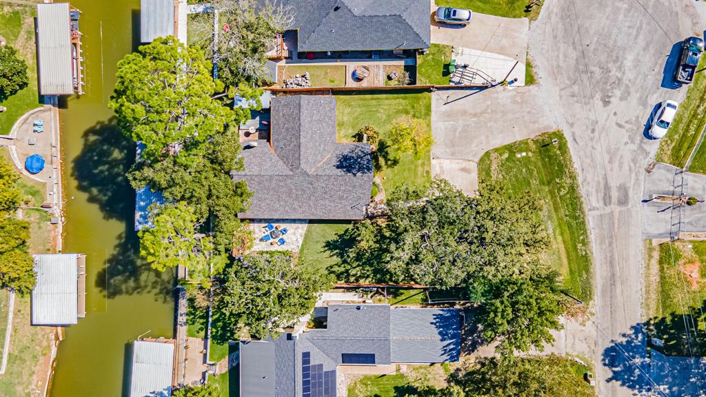 4015 Sioux Court, Granbury, TX 76048