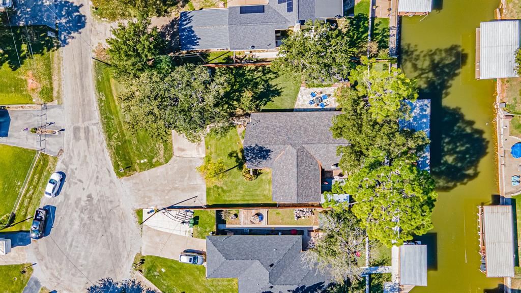 4015 Sioux Court, Granbury, TX 76048