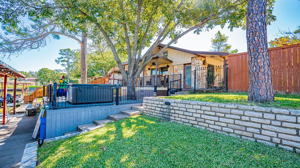 4015 Sioux Court, Granbury, TX 76048