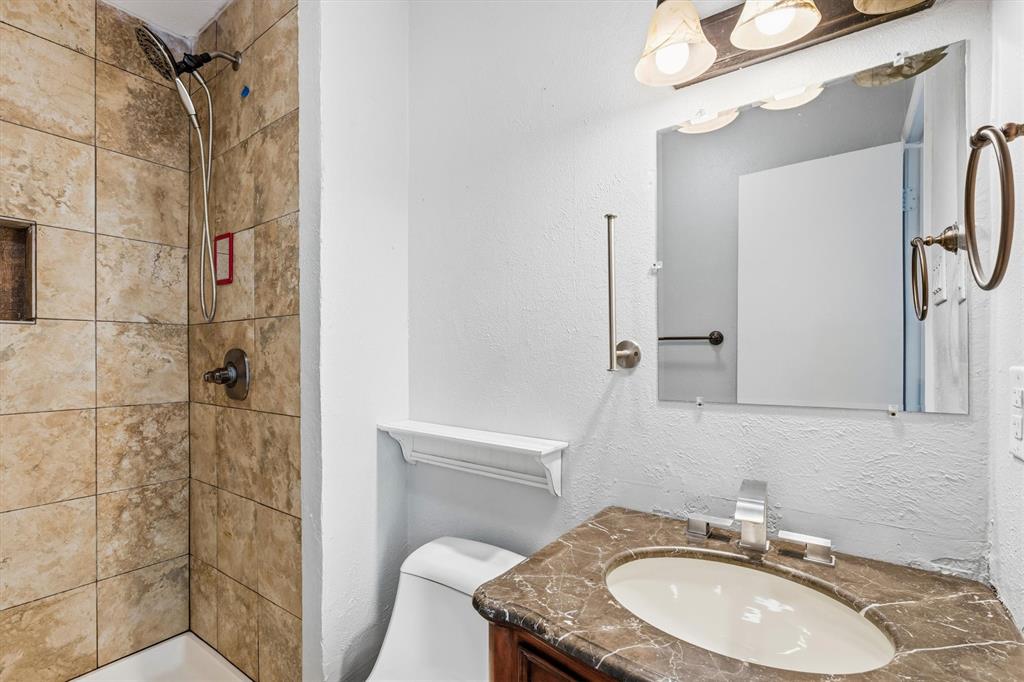 3026 Flagstone Drive, Garland, TX 75044
