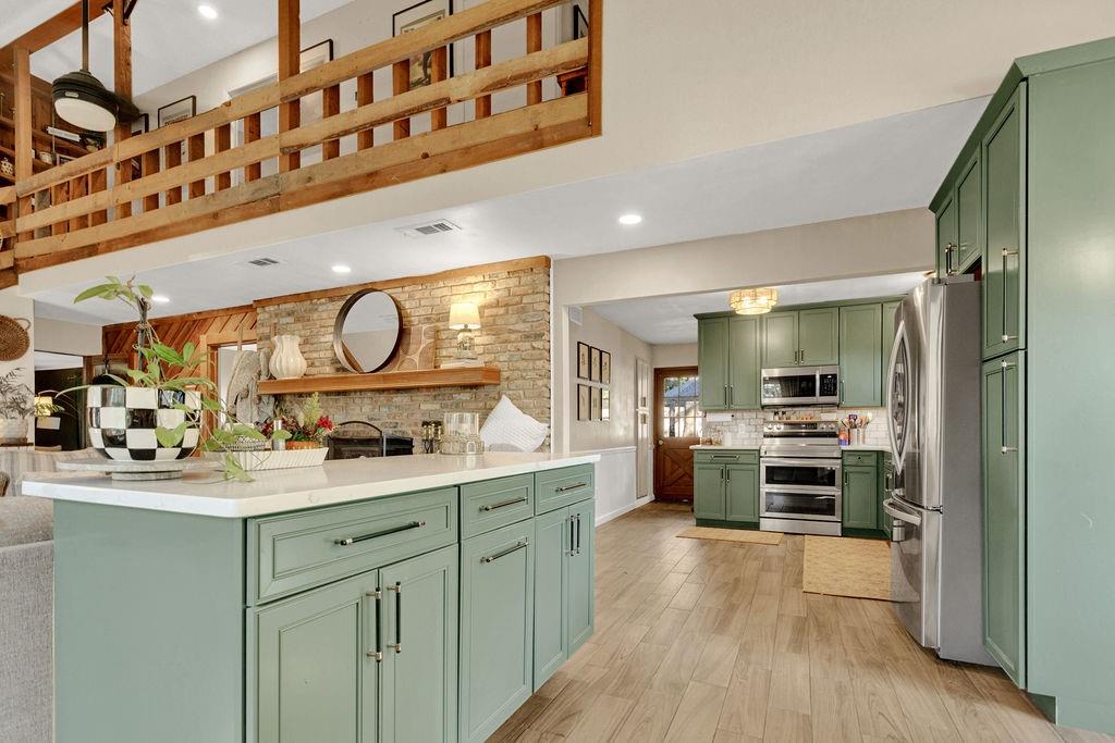409 Lakeview, Hideaway, TX 75771
