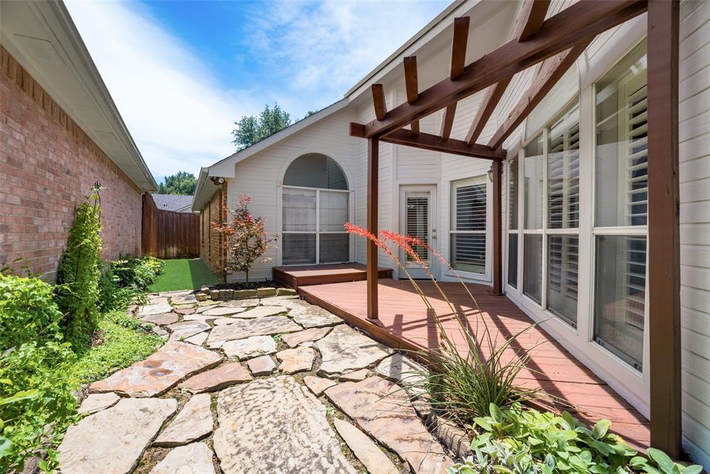 4018 Midrose Trail, Dallas, TX 75287