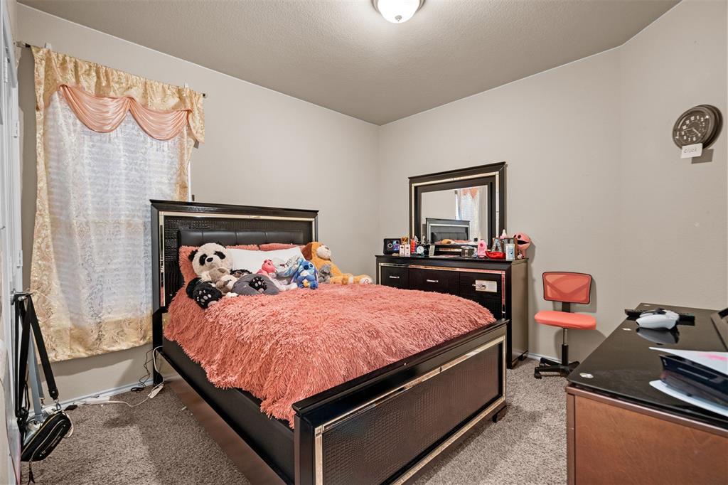 1217 Crest Ridge Drive, Glenn Heights, TX 75154