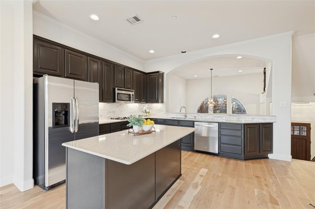 5709 Lunsford Road, Plano, TX 75024