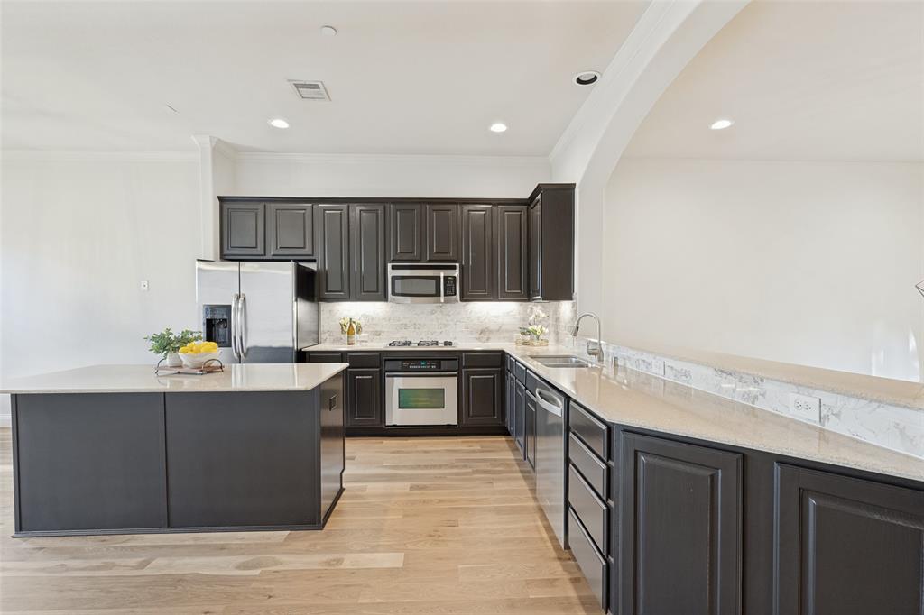 5709 Lunsford Road, Plano, TX 75024