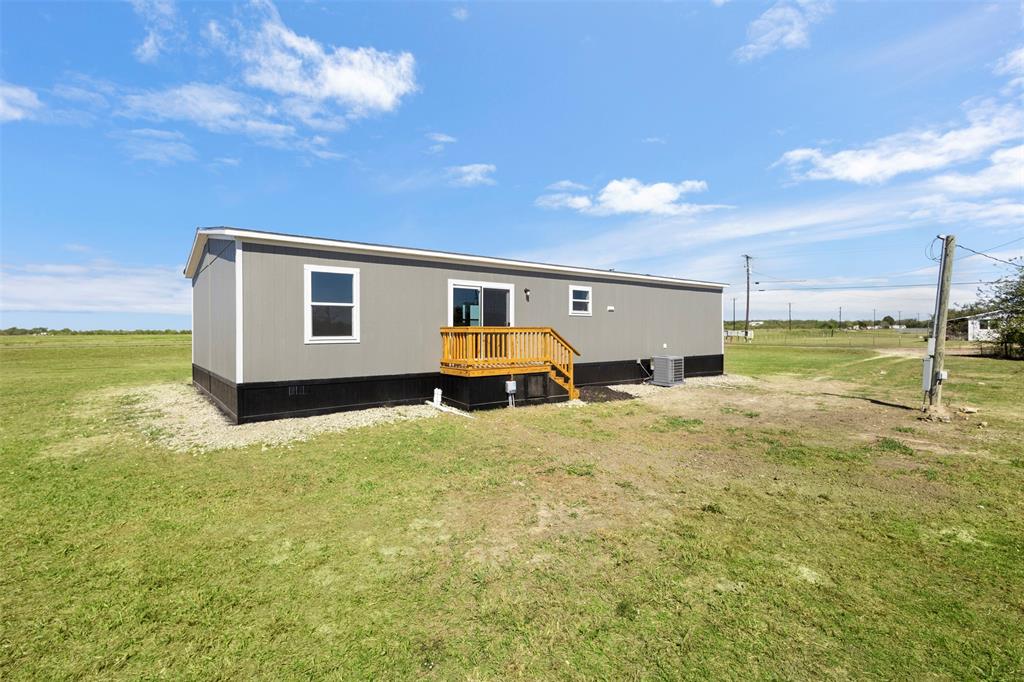 7200 Fm 2728, Terrell, TX 75161