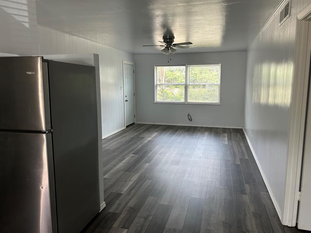 2266 W Oak Street, Denton, TX 76201