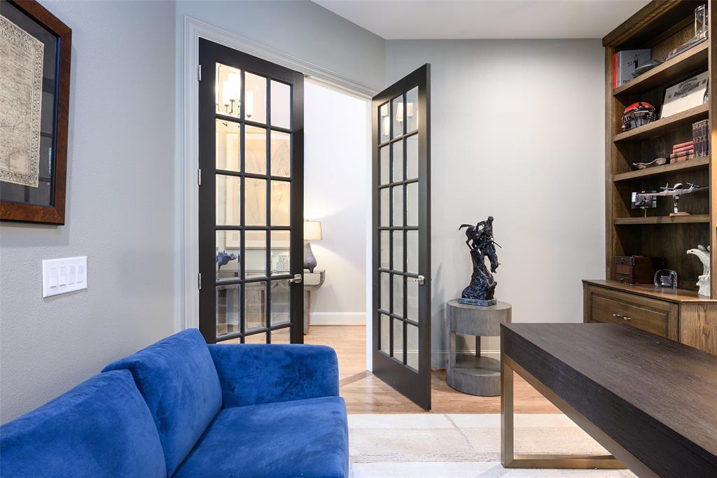 12226 Park Bend Drive, Dallas, TX 75230