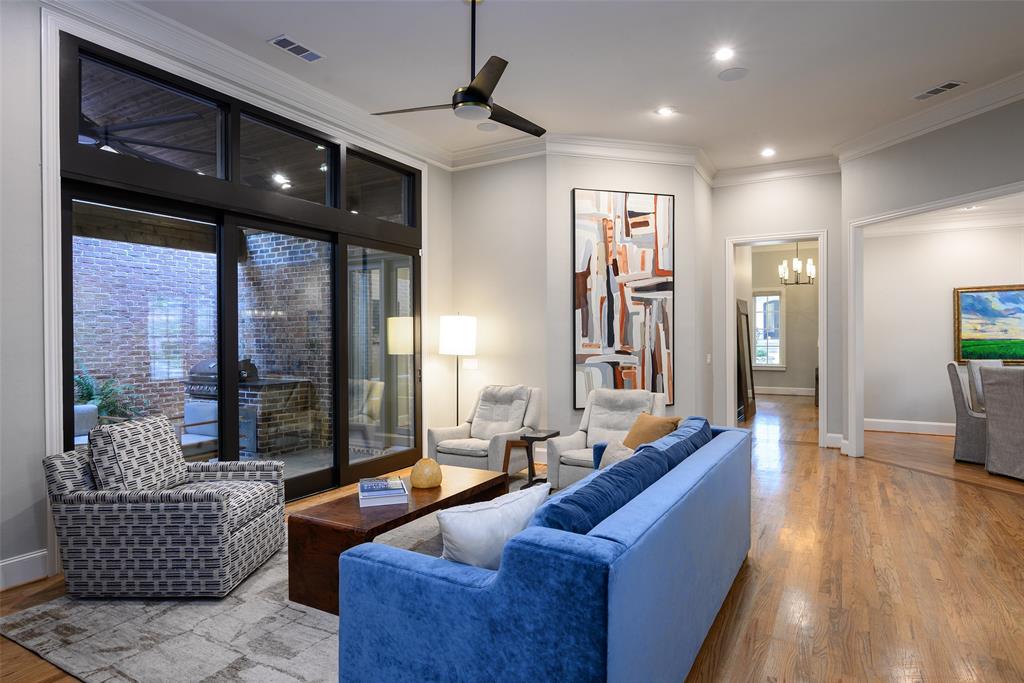 12226 Park Bend Drive, Dallas, TX 75230
