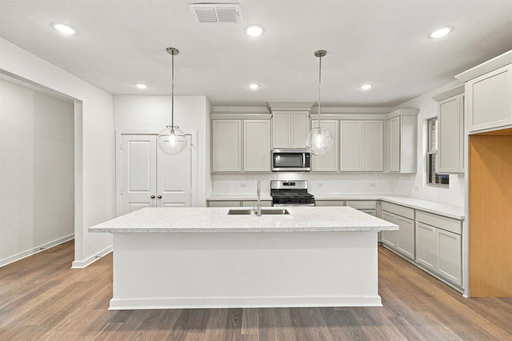 DAL_Solterra_Morris_1640 Peridot Parkway (11)