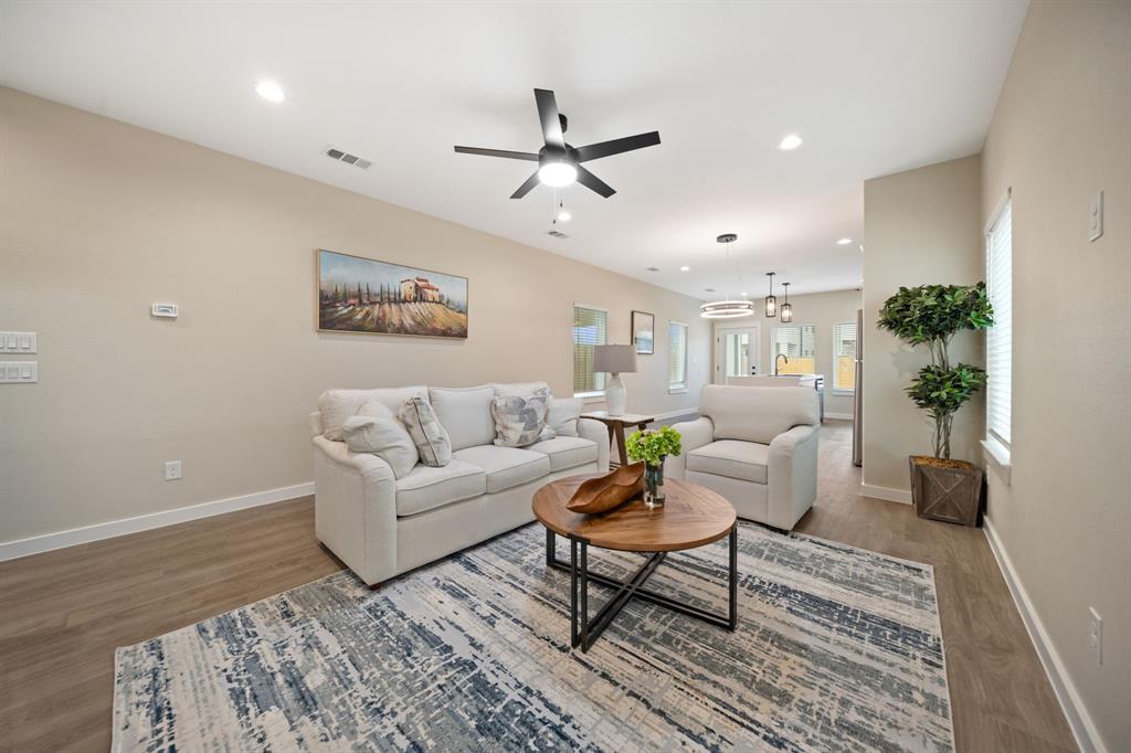 2526 Peabody, Dallas, TX 75215