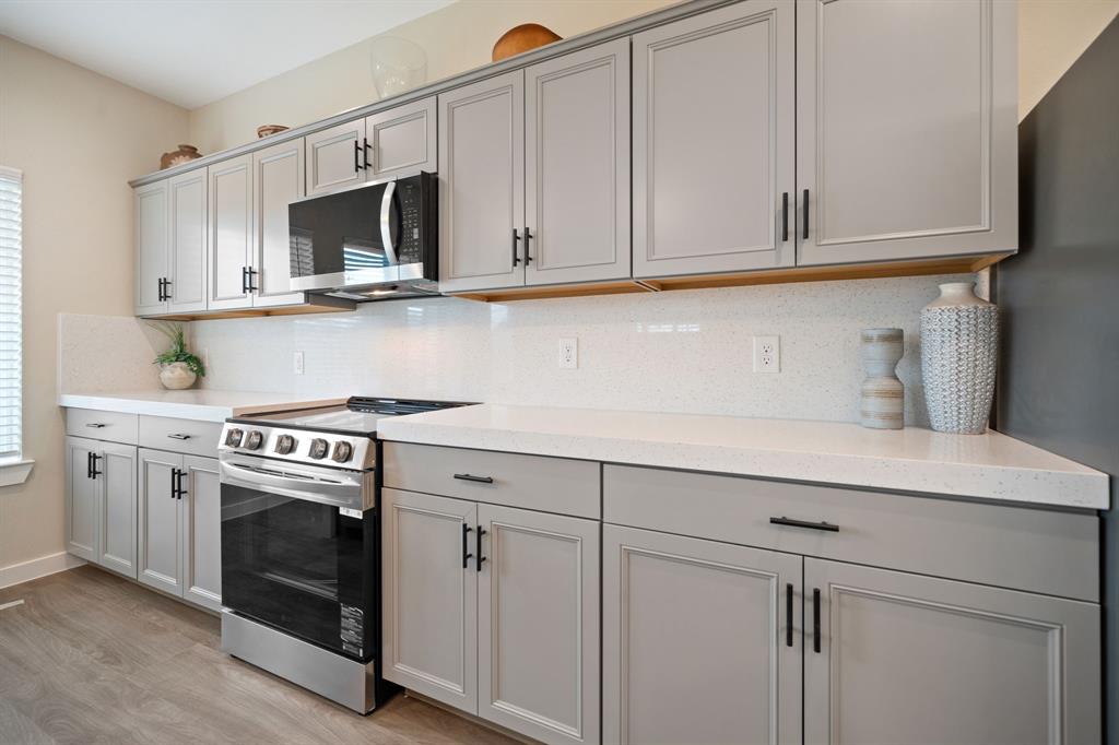 2526 Peabody, Dallas, TX 75215