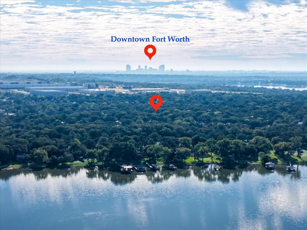 3304 Huron Trail, Lake Worth, TX 76135