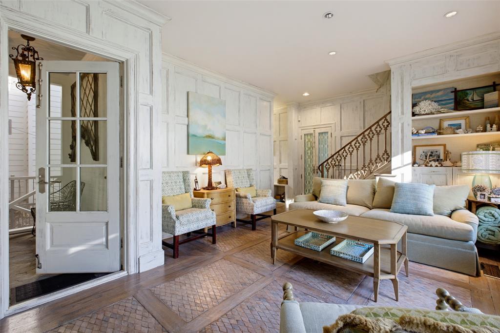 4312 Caruth Boulevard, Dallas, TX 75225