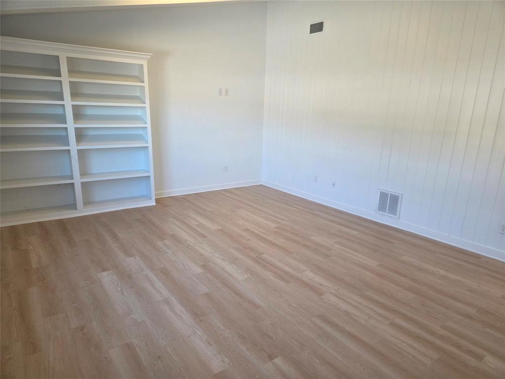 2252 E University Drive, McKinney, TX 75069 2252 E University Drive, McKinney, TX 75069