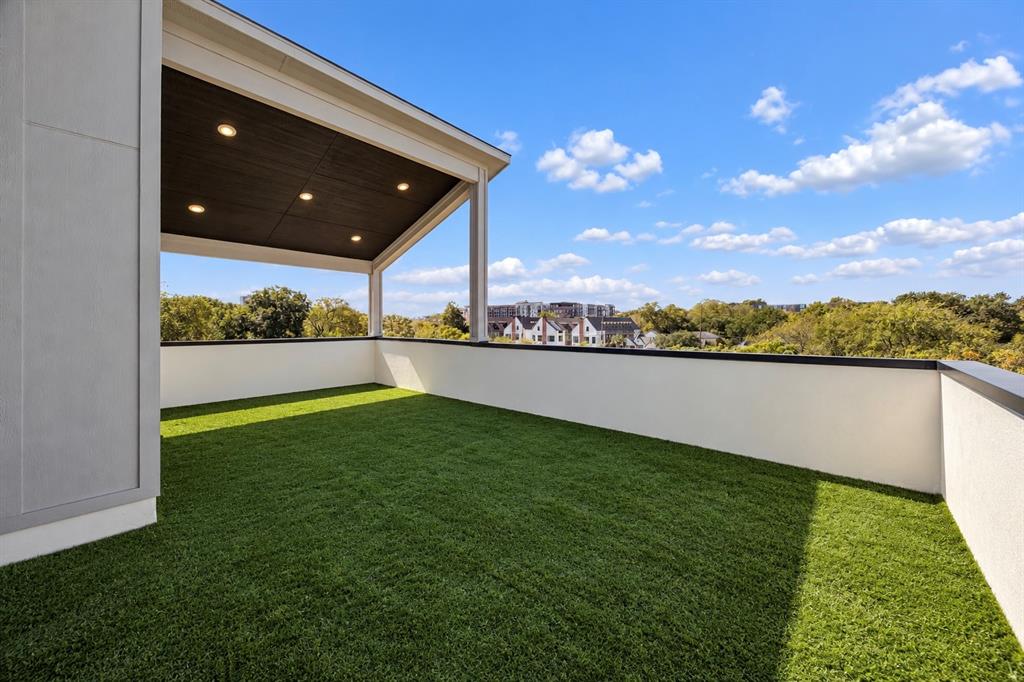 415 N Patton Avenue, Dallas, TX 75203