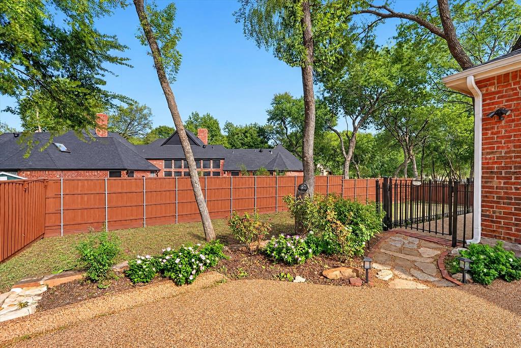 153 Wellington Lane, Heath, TX 75032