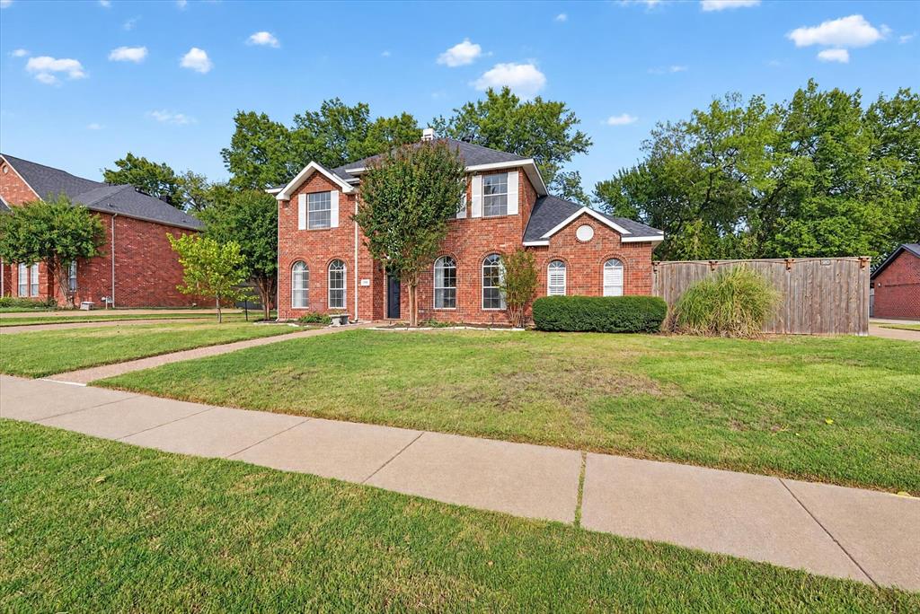153 Wellington Lane, Heath, TX 75032
