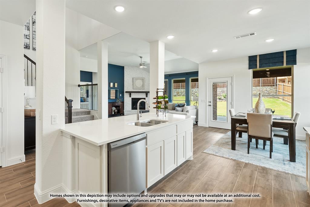 525 Pearly Top Drive, Glenn Heights, TX 75154