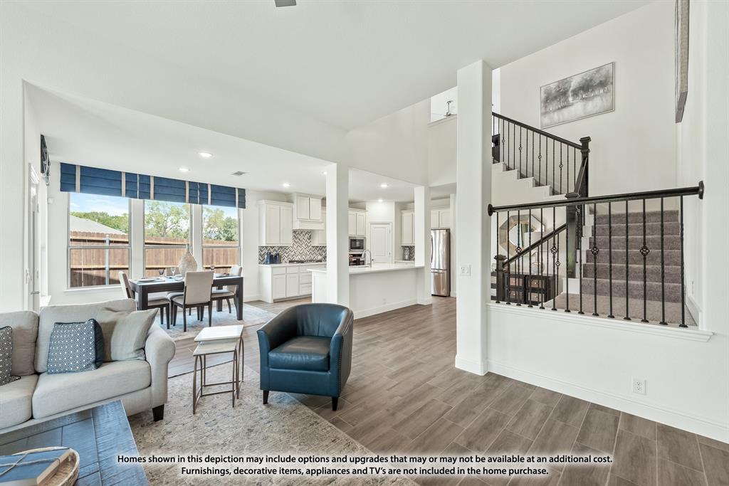 525 Pearly Top Drive, Glenn Heights, TX 75154