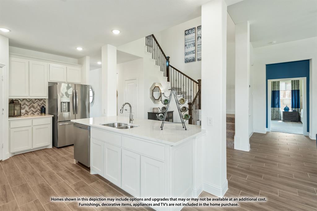 525 Pearly Top Drive, Glenn Heights, TX 75154
