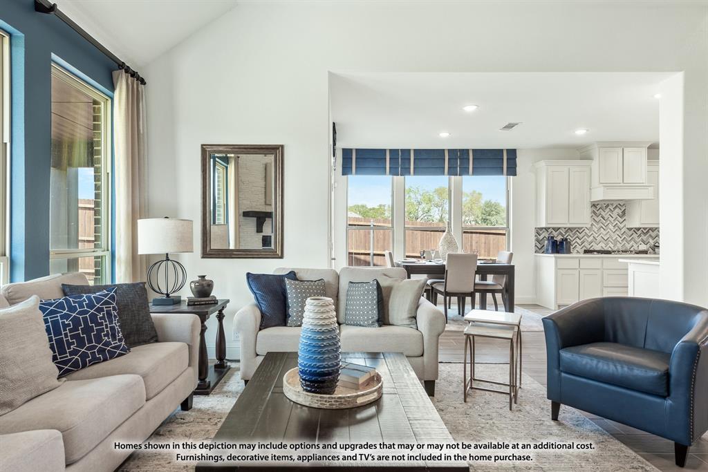 525 Pearly Top Drive, Glenn Heights, TX 75154