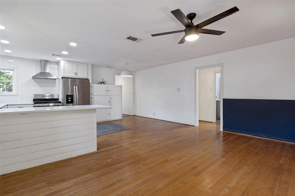 2219 Carnes Street, Dallas, TX 75208