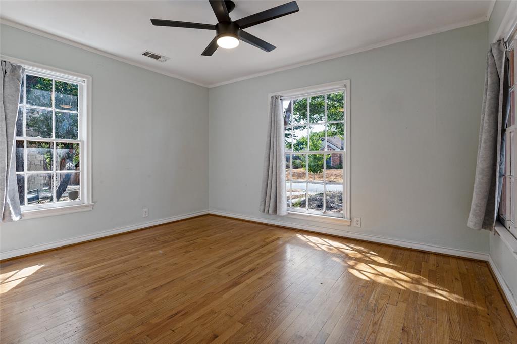 2219 Carnes Street, Dallas, TX 75208