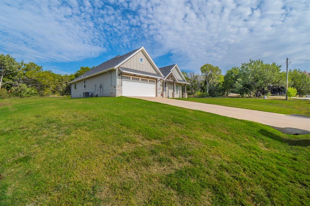 1004 Mojave Trail, Granbury, TX 76048