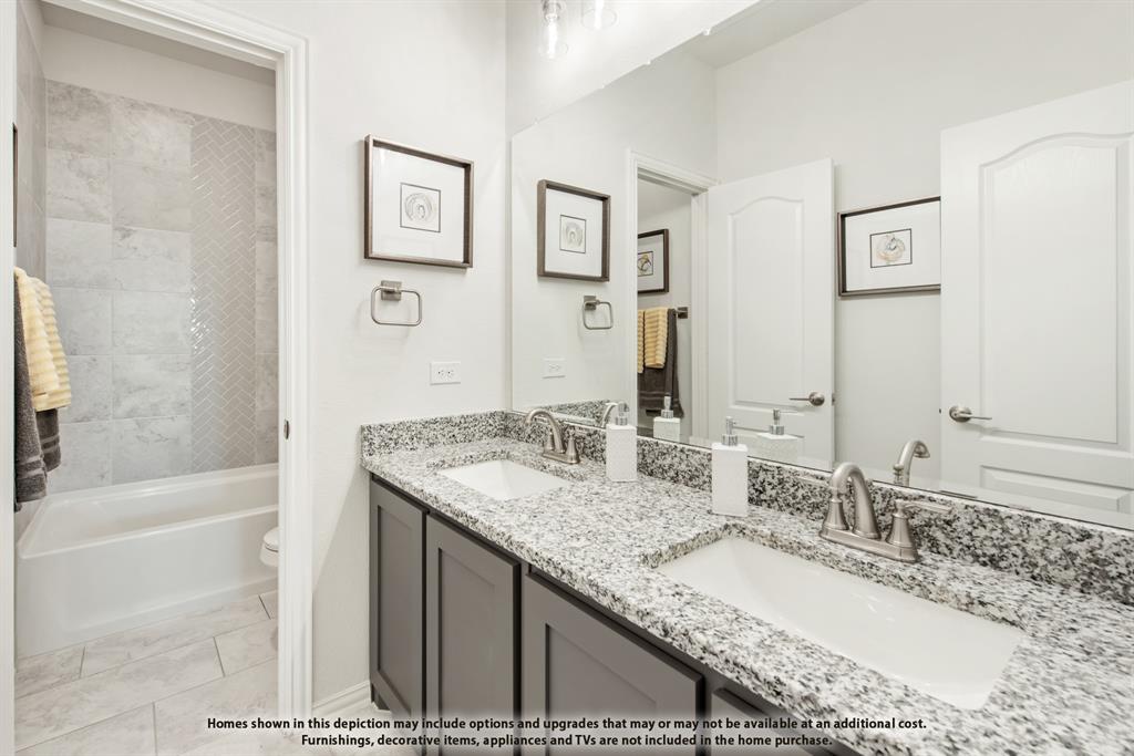 508 Pearly Top Drive, Glenn Heights, TX 75154