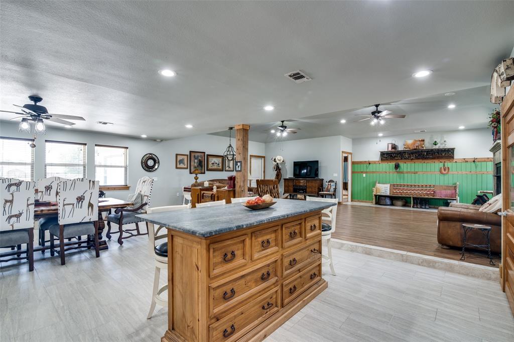 200 Vz County Road 2403, Canton, TX 75103 200 Vz County Road 2403, Canton, TX 75103