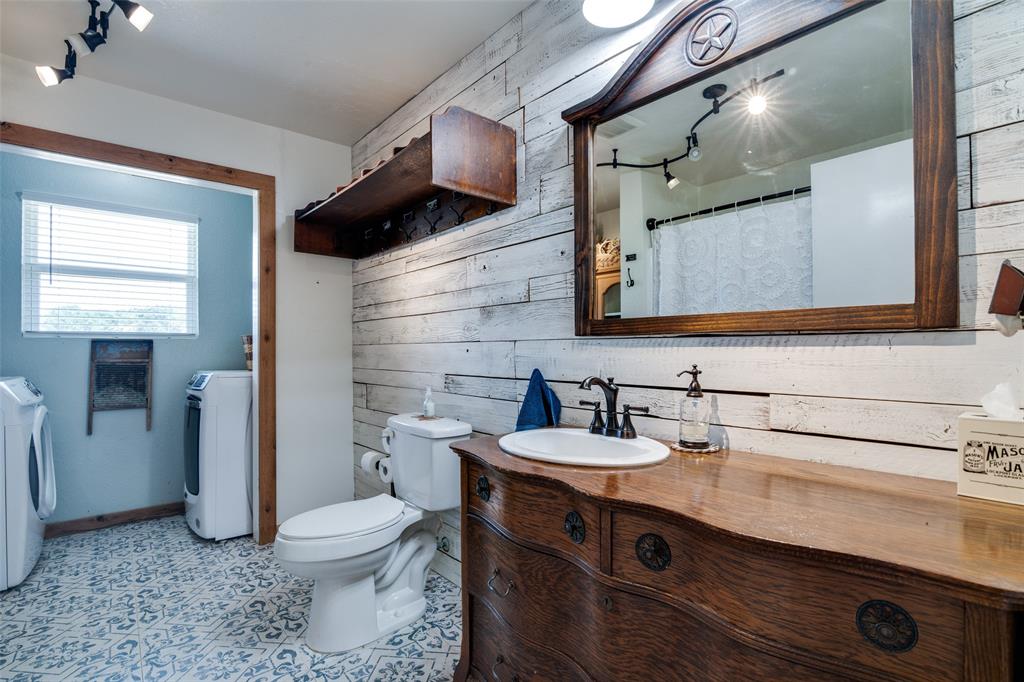 200 Vz County Road 2403, Canton, TX 75103