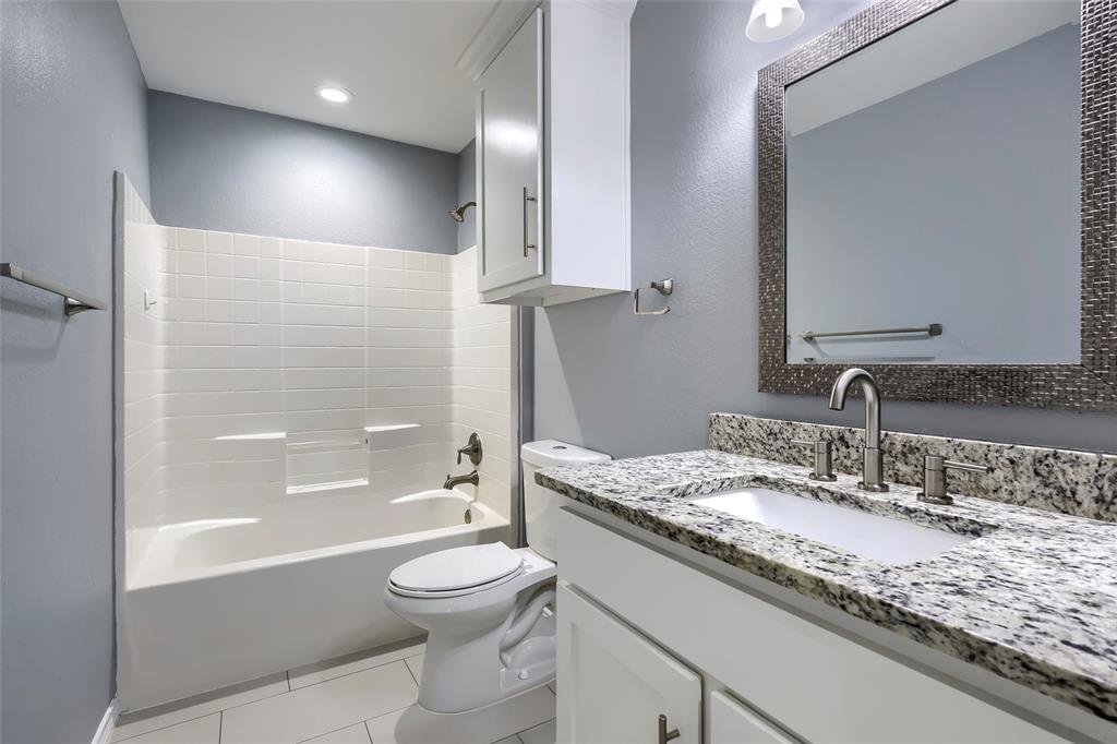 302 Wright Avenue, Rockwall, TX 75032