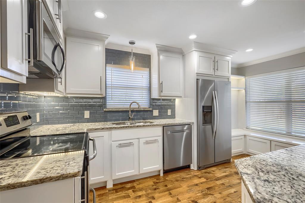 302 Wright Avenue, Rockwall, TX 75032