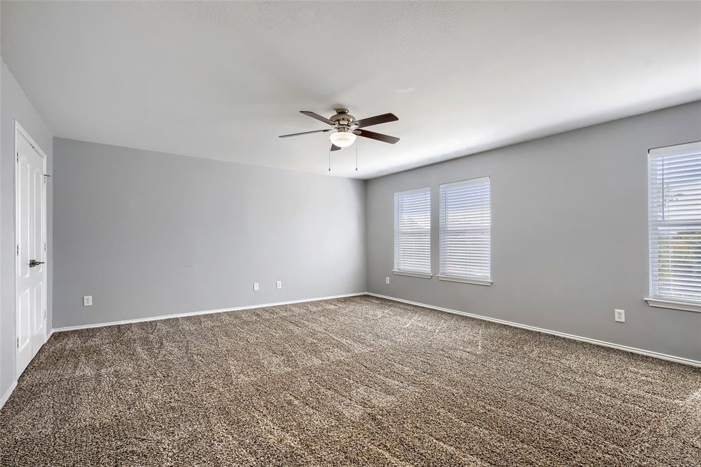 302 Wright Avenue, Rockwall, TX 75032
