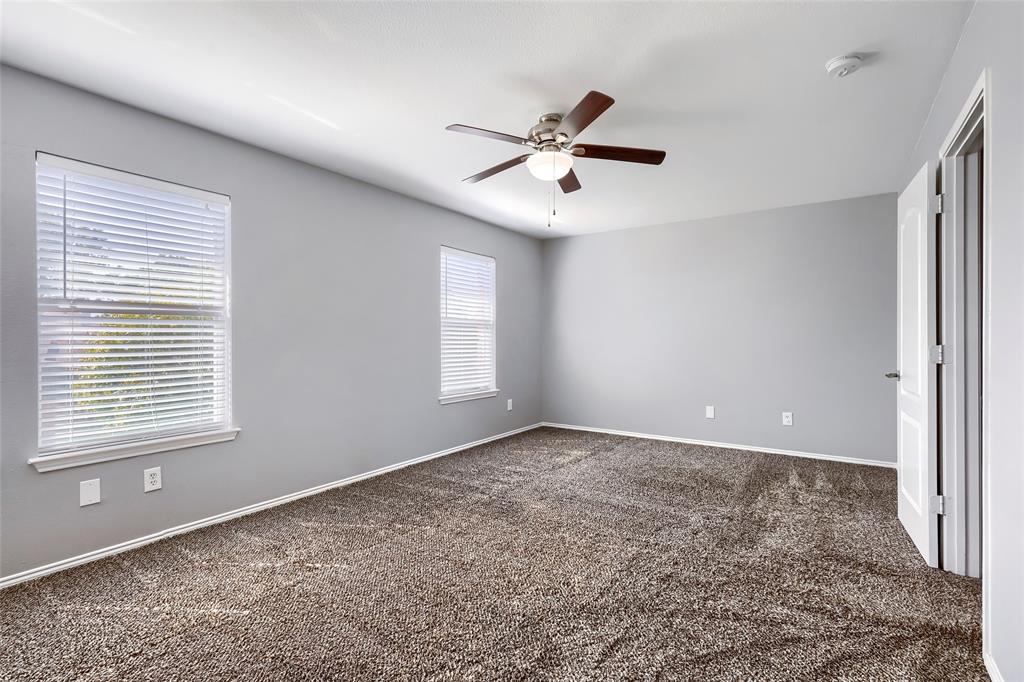 302 Wright Avenue, Rockwall, TX 75032