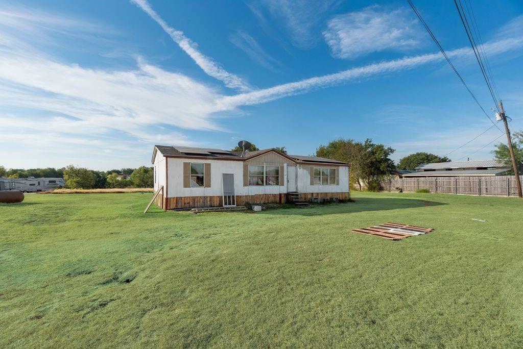 8830 Highview Drive, Crandall, TX 75114 8830 Highview Drive, Crandall, TX 75114