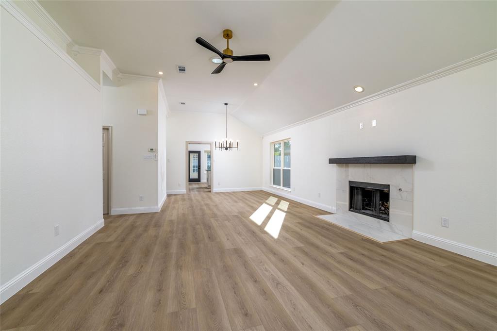 2048 Bay View Drive, Irving, TX 75060